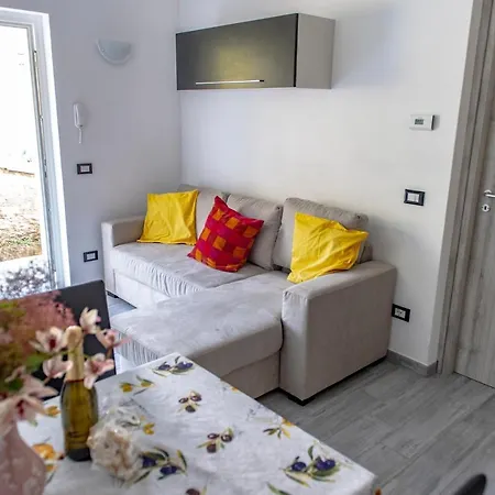 Michael Nicolo * Oggebbio