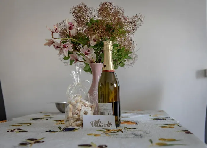 Michael Nicolo Apartament *